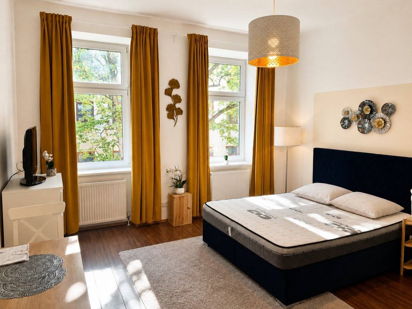 Furnished period apartment in prime location near AKH
