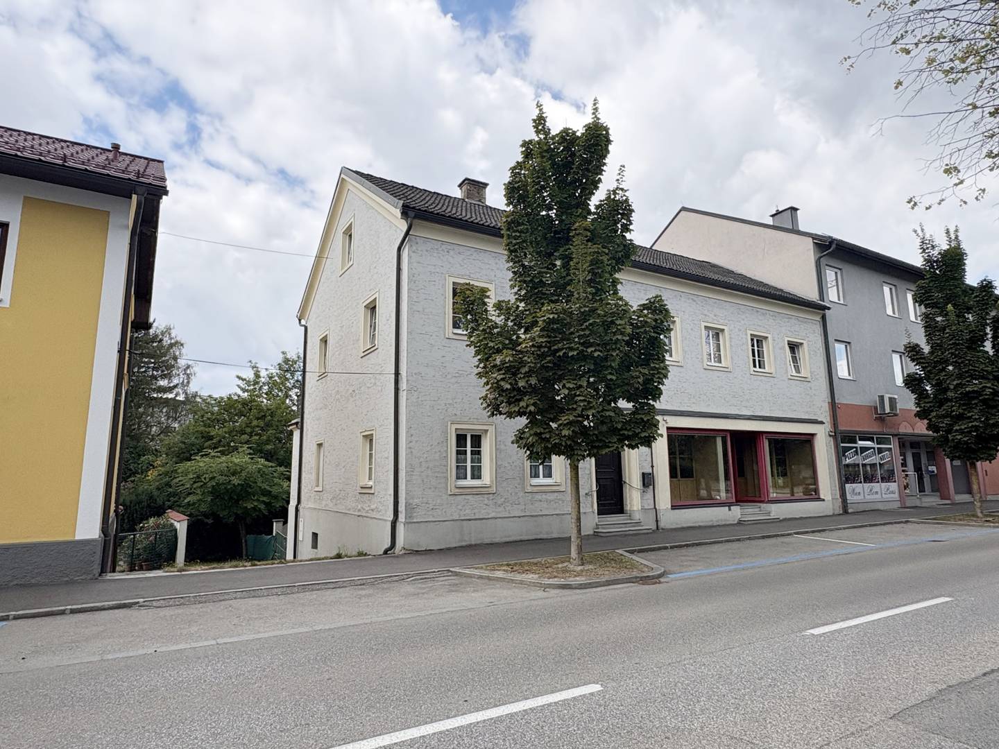 Zentrales Baugrundstück mit Entwicklungspotenzial Wohnung