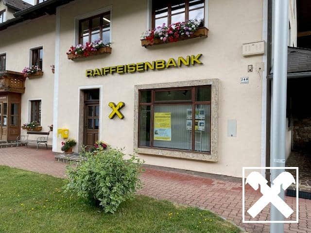 Vielseitig nutzbare ehemalige Bankfiliale in ruhiger Lage Wohnung