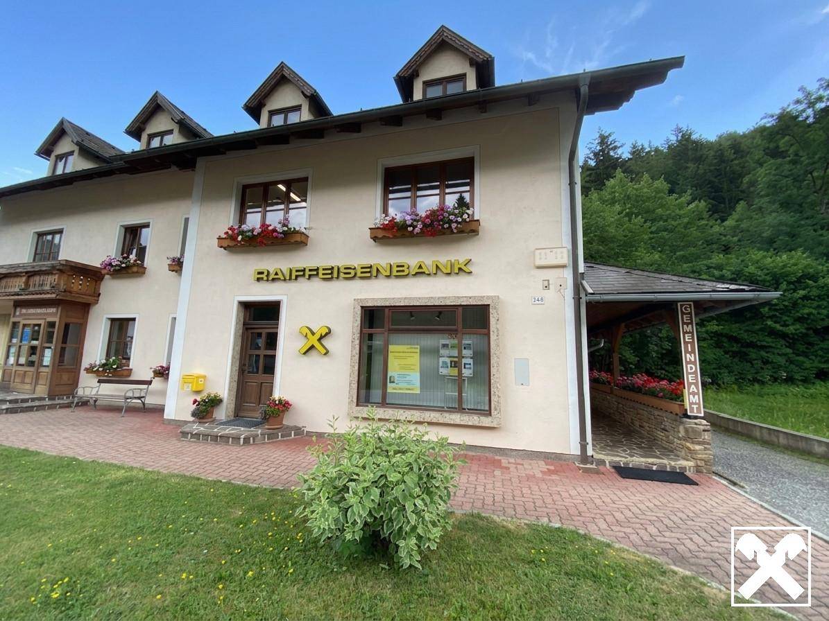 Vielseitig nutzbare ehemalige Bankfiliale in ruhiger Lage Wohnung