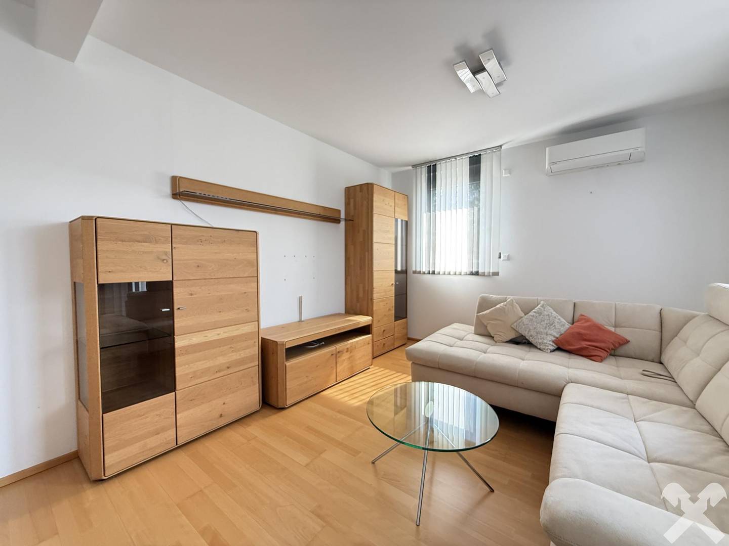 Penthouse mit L Terrasse südost und zwei Parkplätzen
