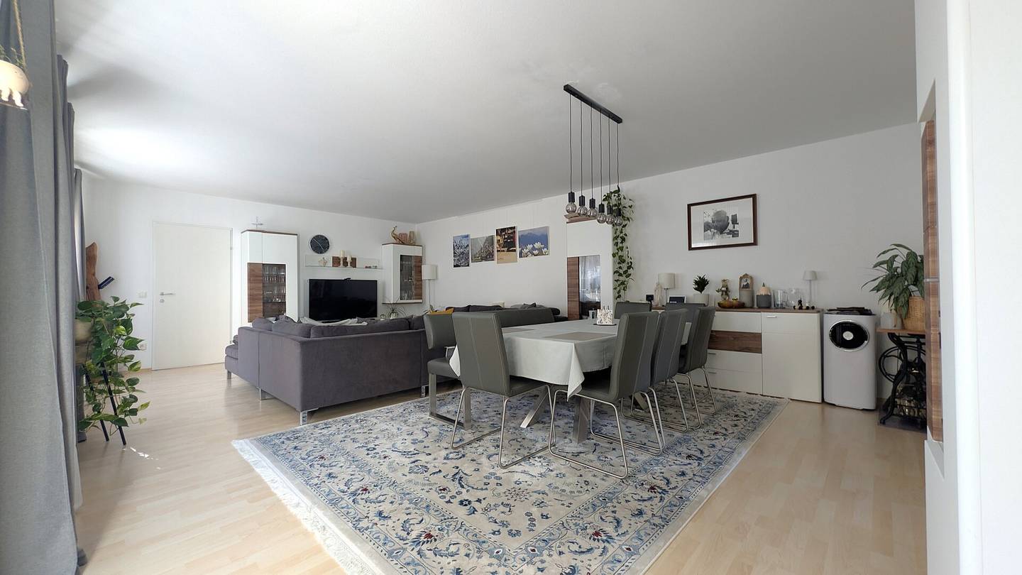 👨‍👩‍👧‍👦 Endlich Platz für alle: 4-Zimmer-Wohnung am Parhamerplatz