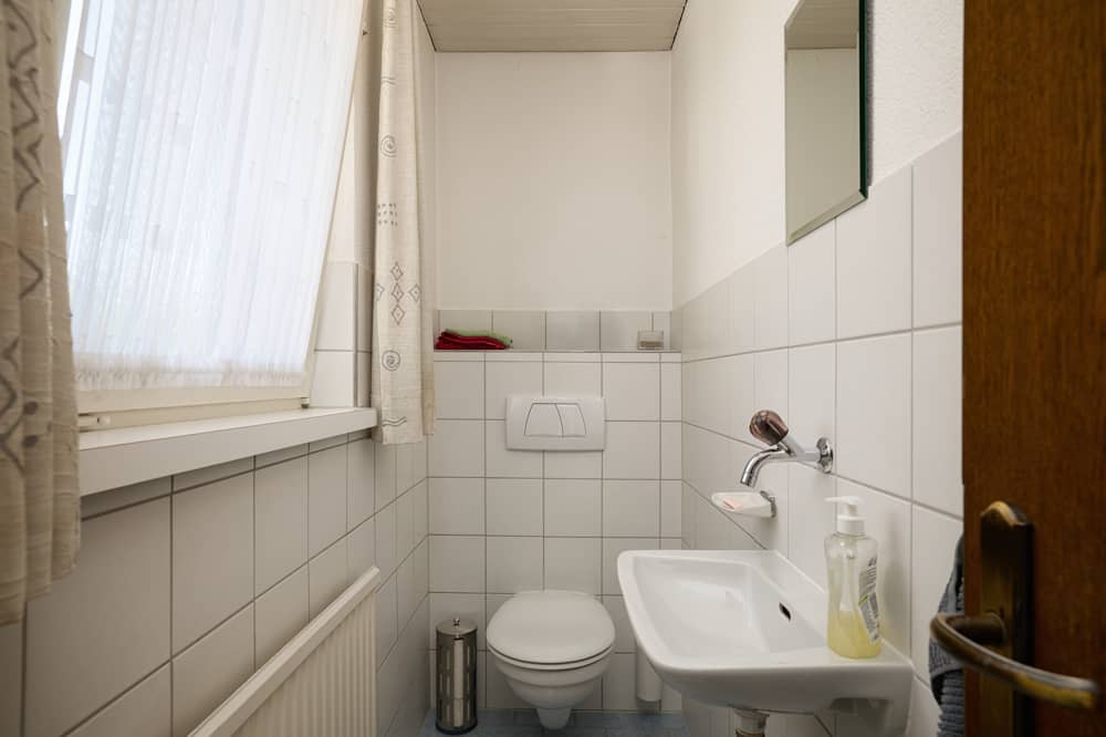 Wohnung mit großem Garten und direktem Riedzugang