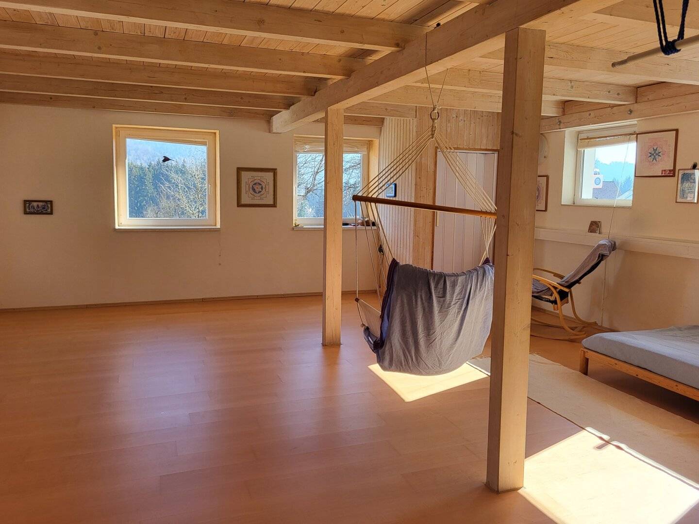 COMING SOON! Idyllisches großzügiges Landhaus mit Einliegerwohnung / Praxis, Doppelgarage und XXXL 7.273 m² Grundstück in wunderschöner Waldrandlage in Frankenburg am Hausruck