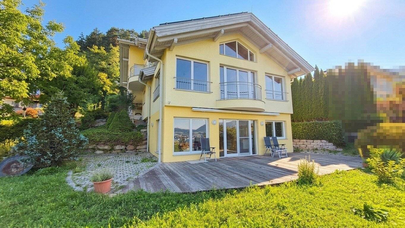 Postkartenblick auf den Millstättersee, exklusive 6-Zi-Villa in Millstatt.