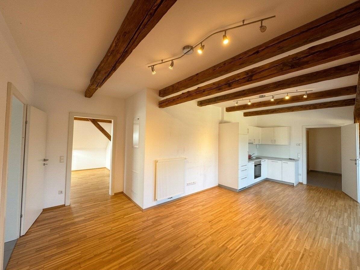 Beautiful attic apartment in a quiet location