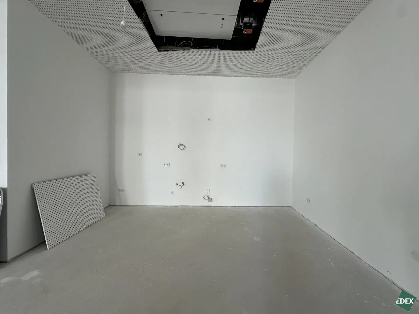 First occupancy | Modern commercial space in the new urban quarter An der Schanze – ideal for medical practices, therapy and health services