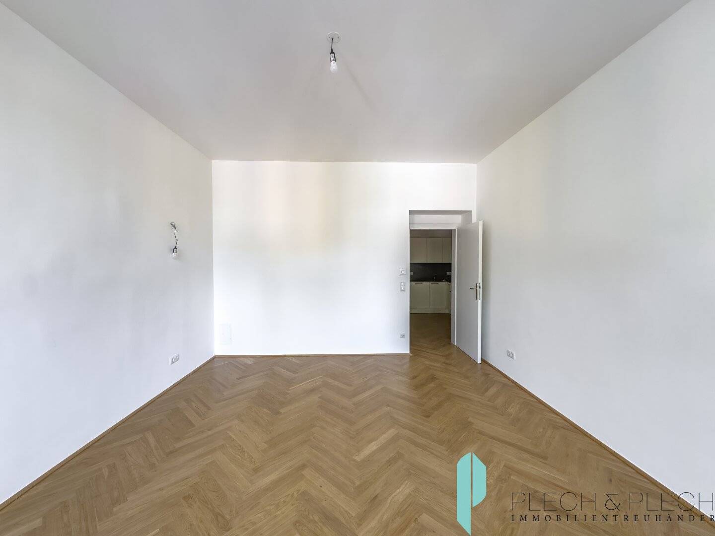 Like-new - 2-room apartment TOP11 - 1st floor without elevator - Rosensteingasse