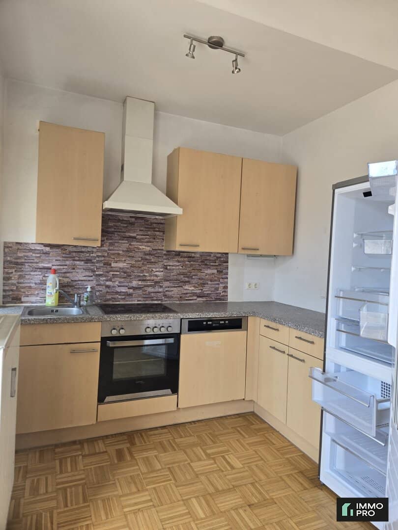 Zentrale 3-Zimmer-Wohnung mit Balkon AB SEPTEMBER