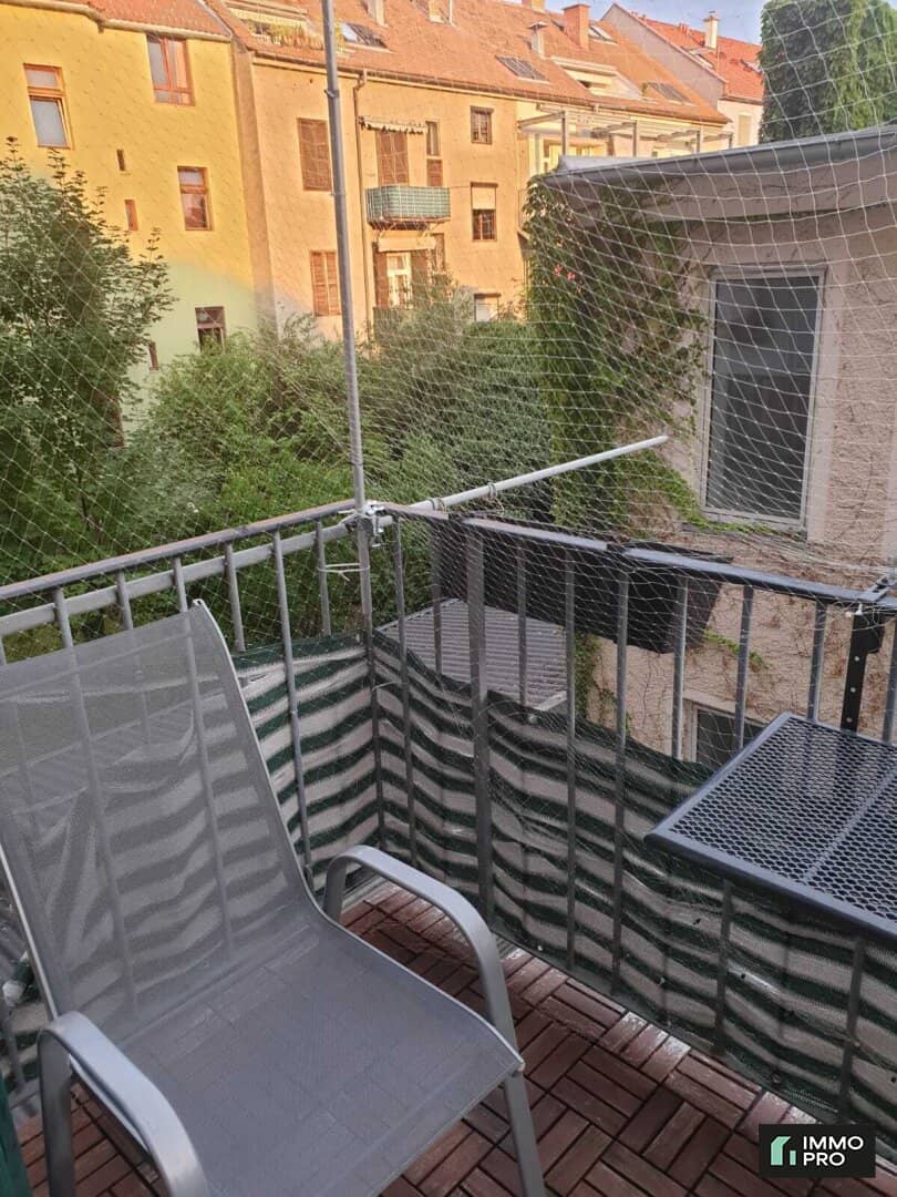Zentrale 3-Zimmer-Wohnung mit Balkon AB SEPTEMBER