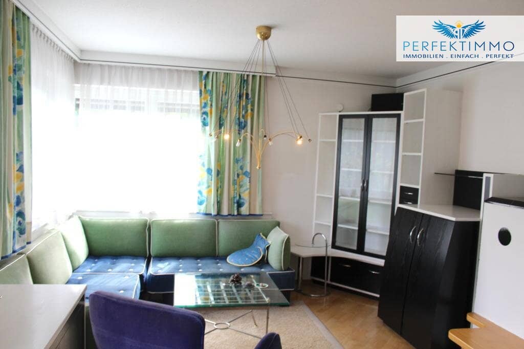 Sunny 3-room apartment with garage and parking space