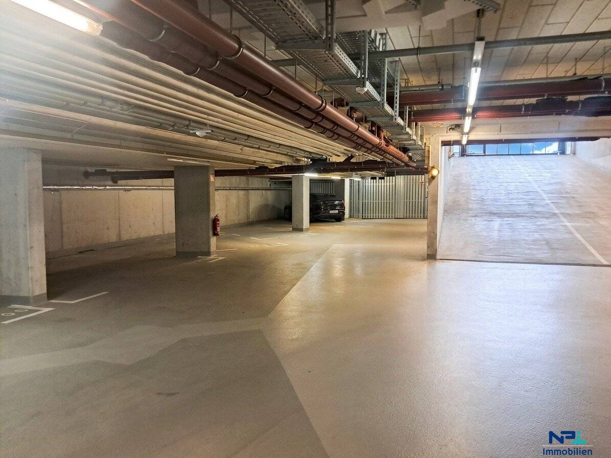 Underground parking space / Disabled parking space for sale – 1230 Vienna, Stipcakgasse 8