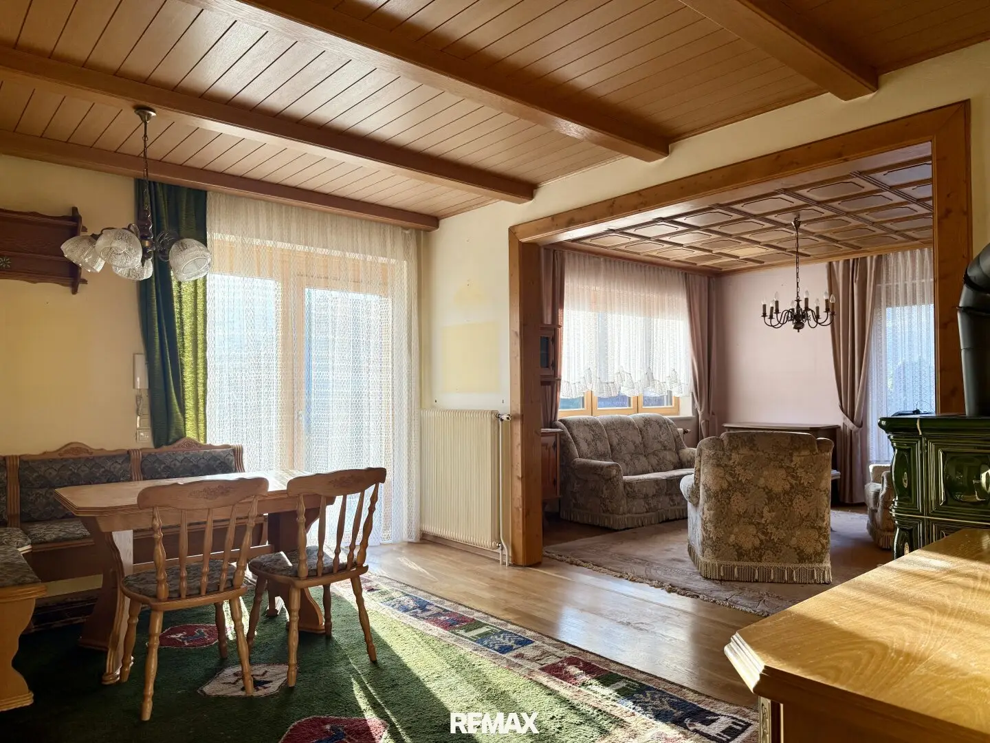 Mountain view – Two-family house with 171.68 m² living area and 543 m² plot in Puchberg am Schneeberg