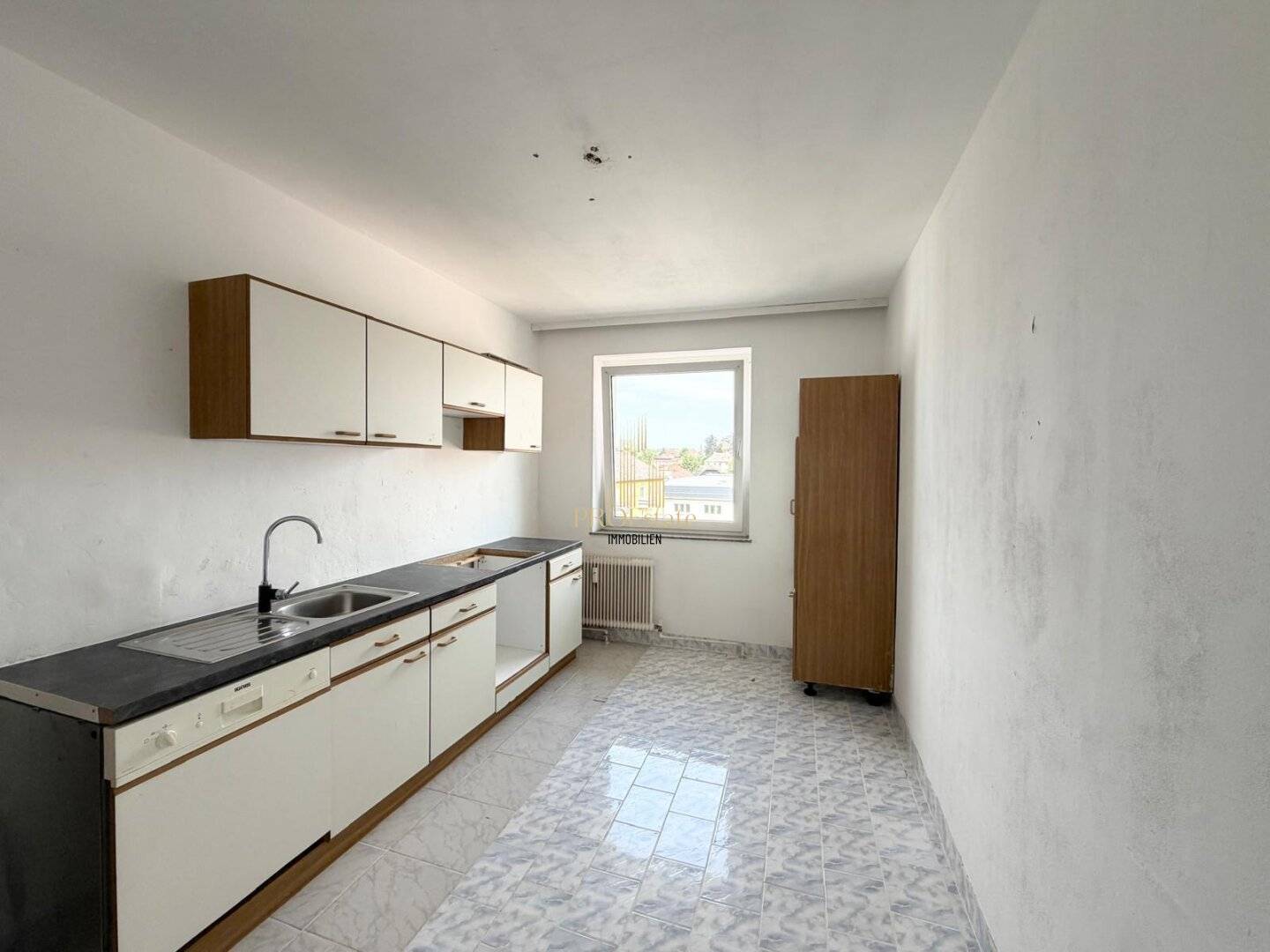 2-room apartment with balcony in Schwanenstadt