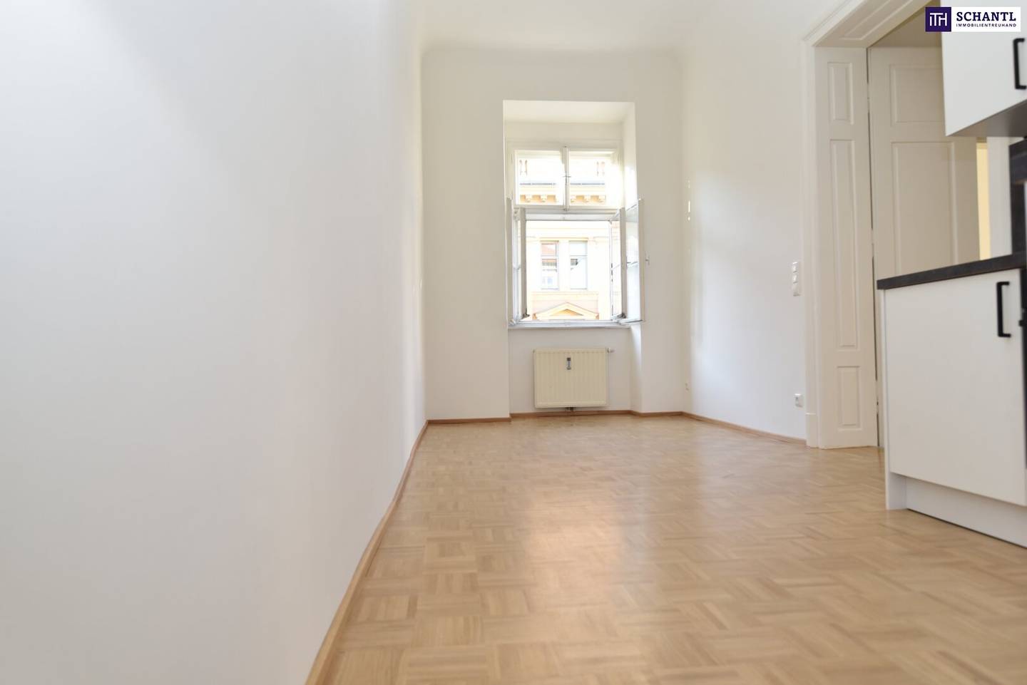 City Office Graz 57 m² | 3 rooms | Elevator | Kitchen | Stylishly and Modernly Renovated