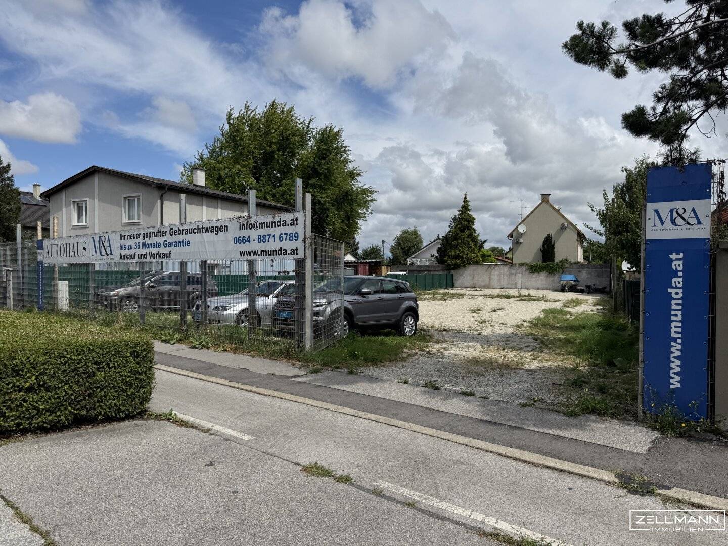 Commercial plot and parking space for rent | ZELLMANN IMMOBILIEN