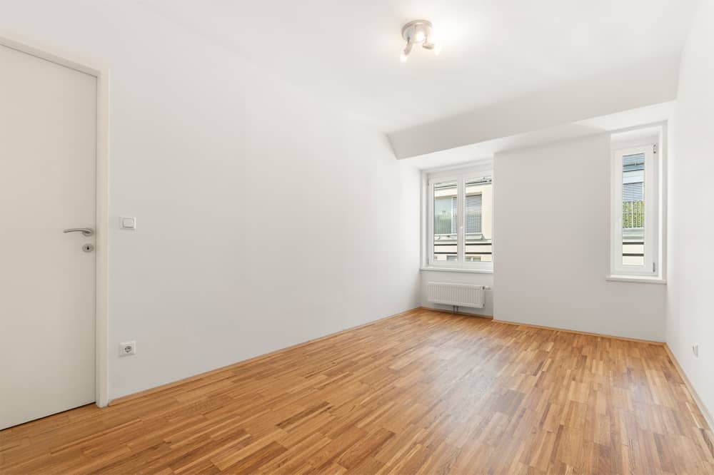 Bright maisonette apartment with roof terrace and period charm