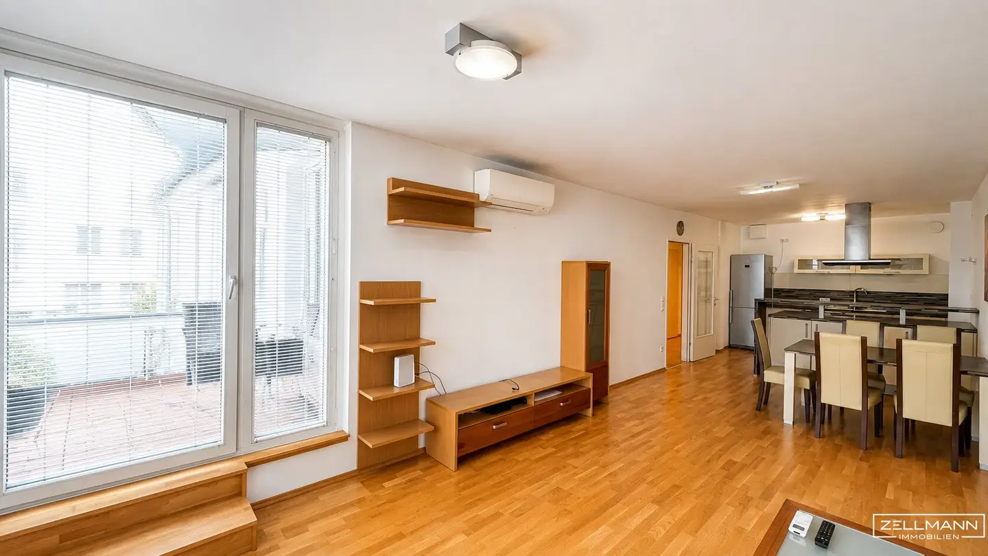 spacious terrace apartment with garage and exceptionally ample storage | ZELLMANN IMMOBILIEN