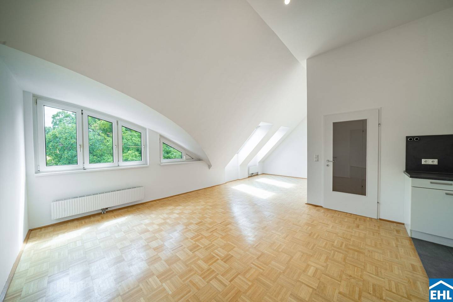 Exclusive living in the heart of Döbling: Modern condominiums near Währinger Park