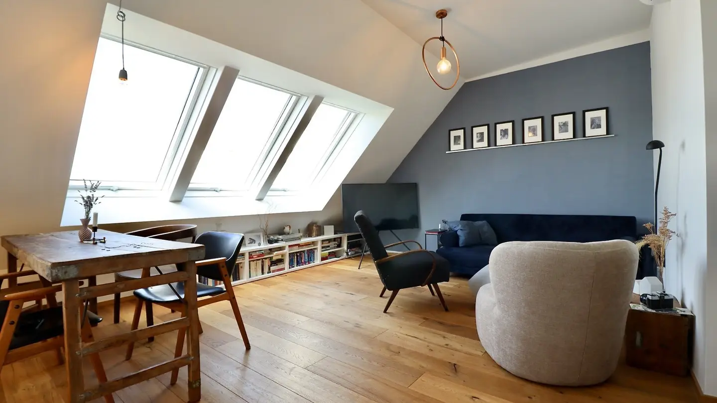 Dachgeschoss-Maisonette mit Sonnenterrasse & Grünblick | 108 m² Wohnkomfort über den Dächern Wiens