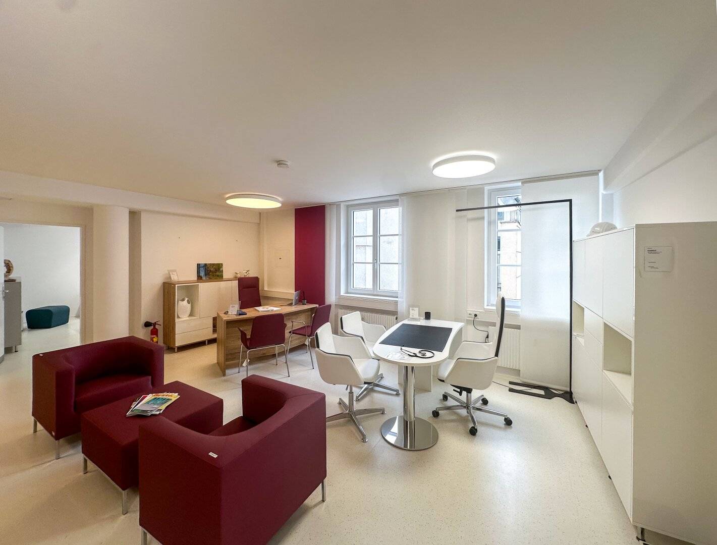 TOP INNER-CITY LOCATION PAIRED WITH GREAT FEATURES AVAILABLE FROM 1.11.2026