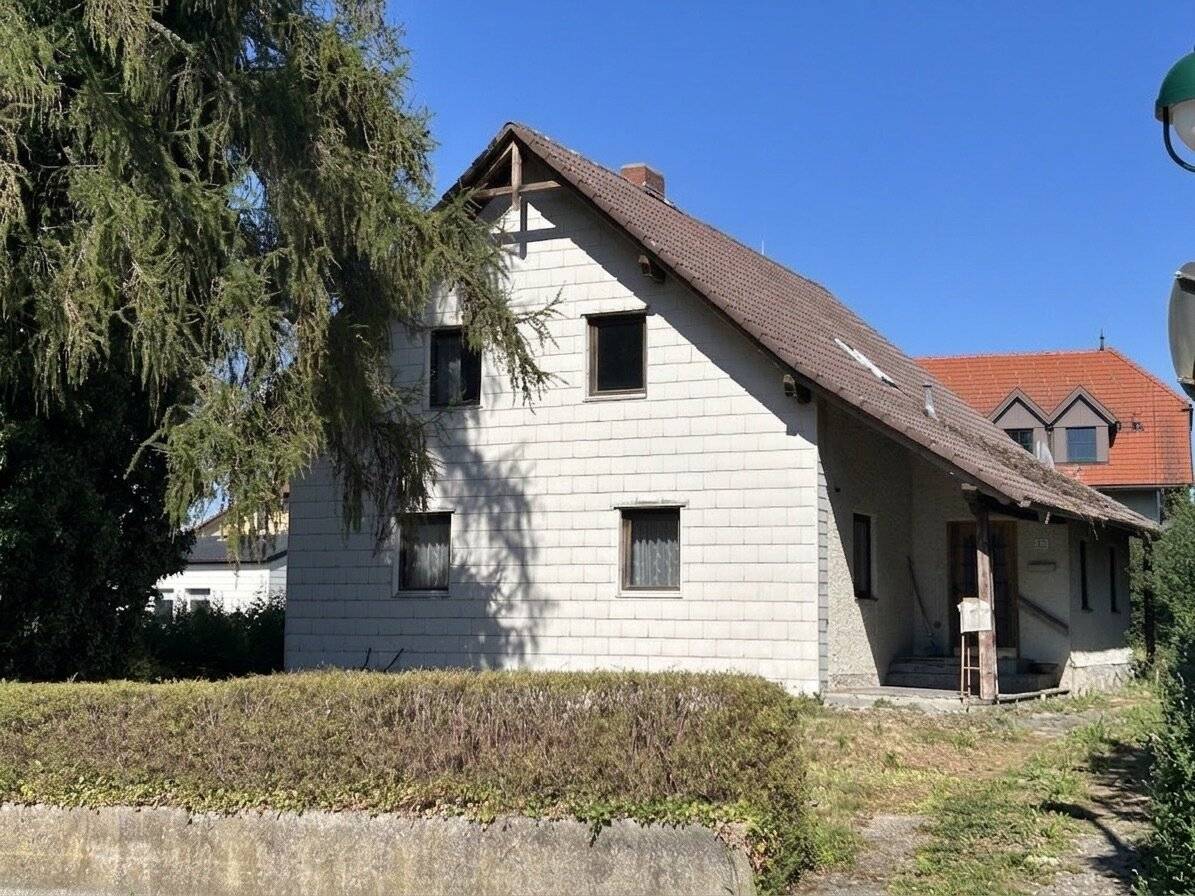Großzügiges Haus in Haibach ob der Donau – 164m² zum Renovieren um 155.000 €
