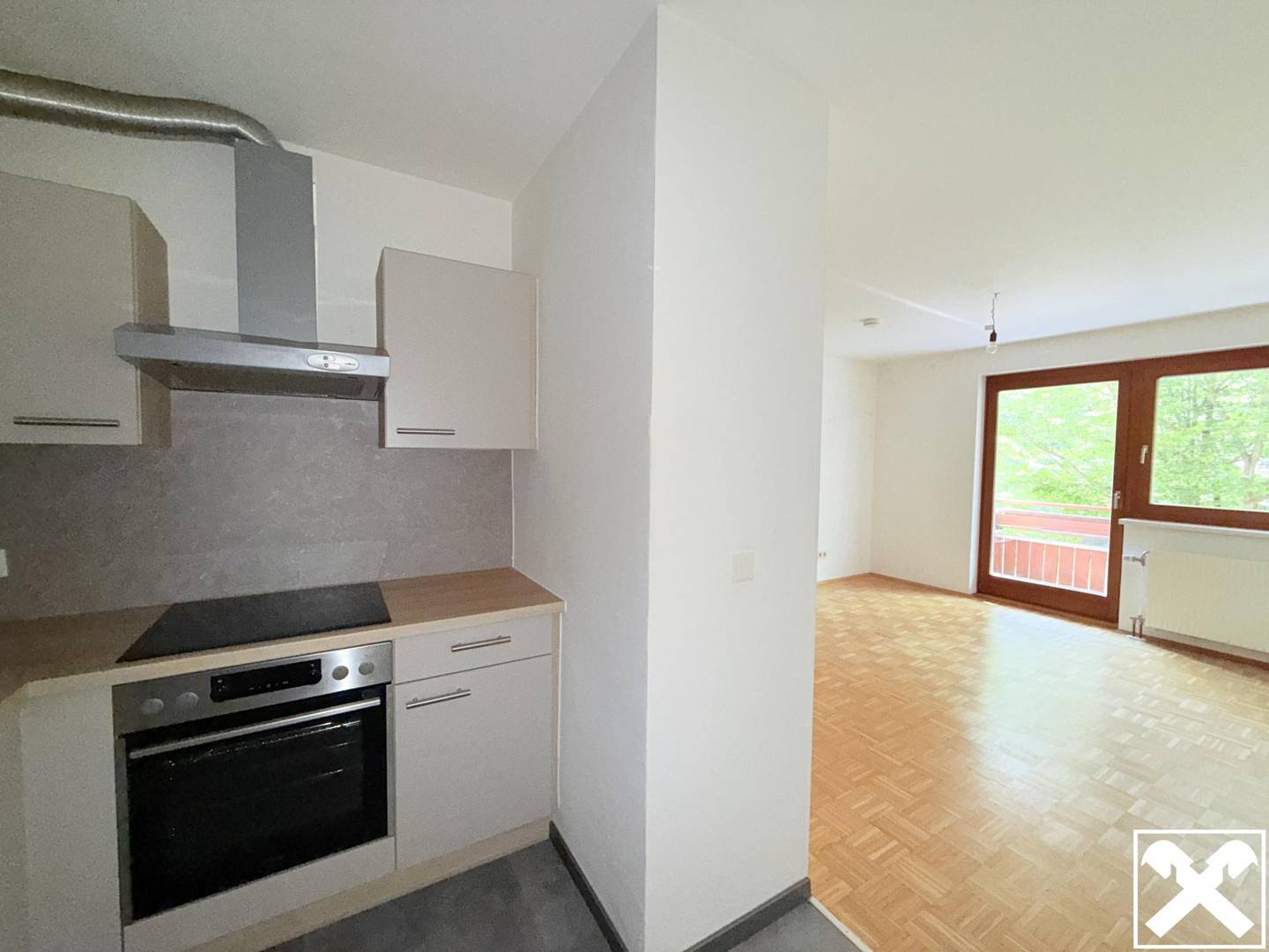 Ground floor apartment with balcony and large cellar