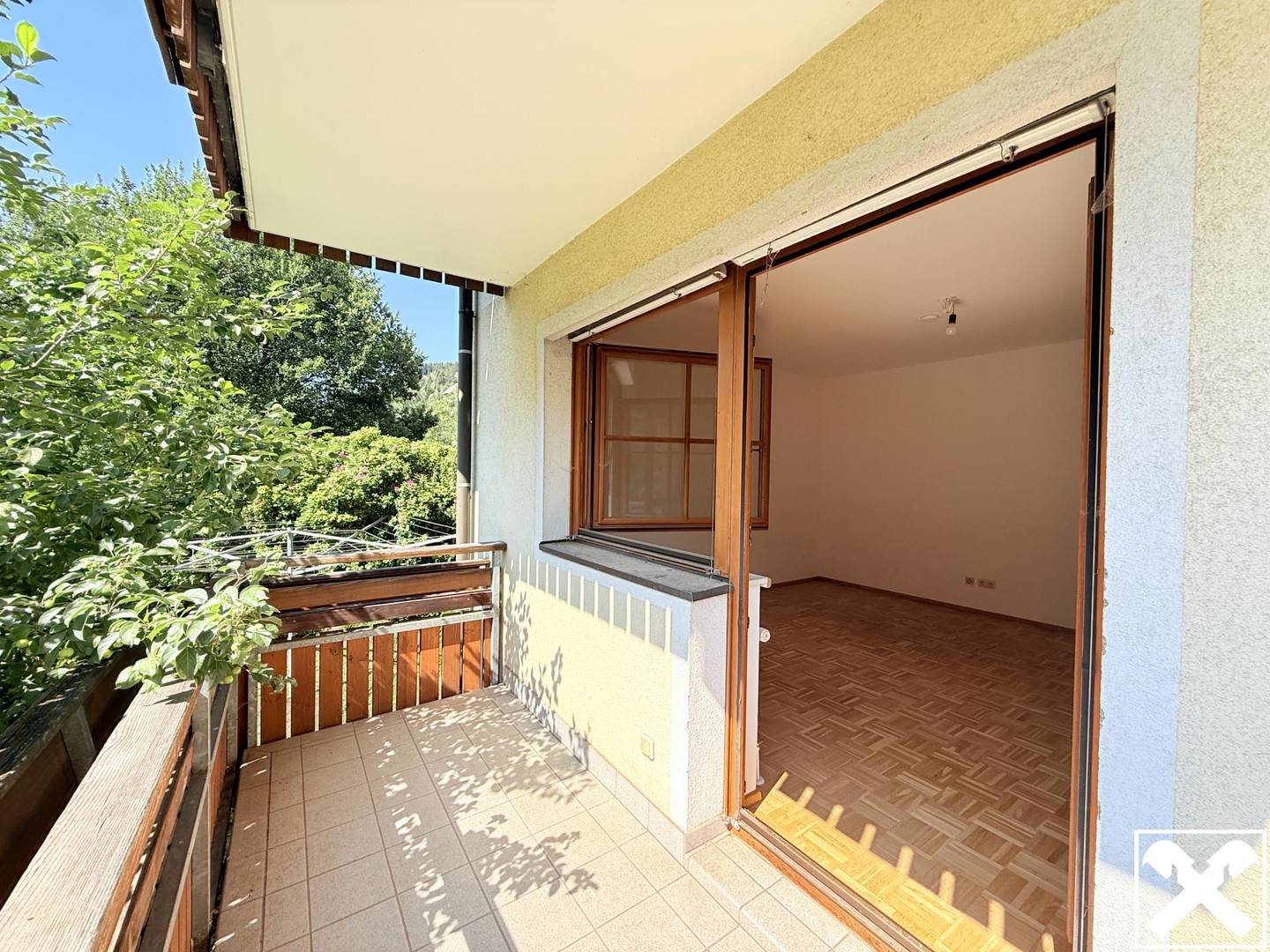 Family apartment at the village edge in ski and hiking area