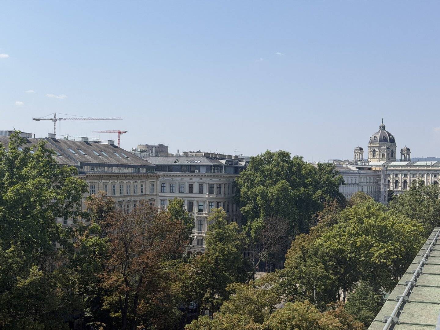 Luxury Attic Apartment at Opernring – Terraces with Fantastic View over the Vienna City Centre