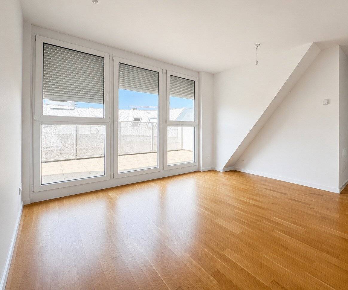Investment property in Wien-Oberlaa: Bright 3-room apartment