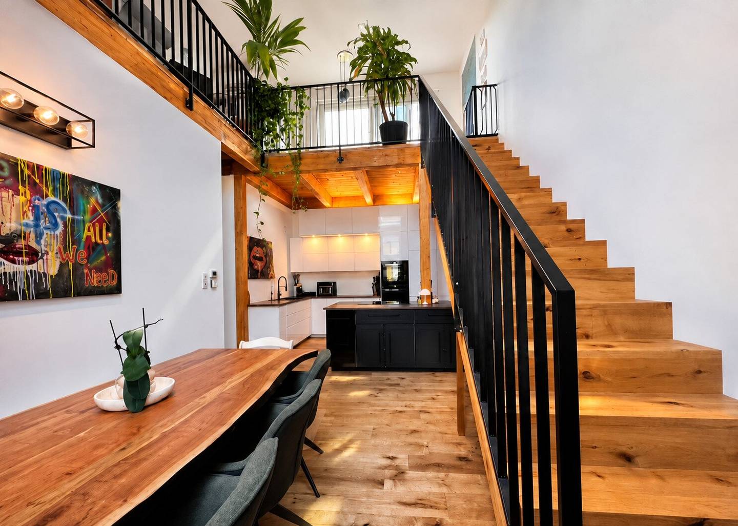 SKY GALLERY 120 m² loft feeling above the rooftops of Stockerau - Gallery. Design. 50 m² south roof terrace