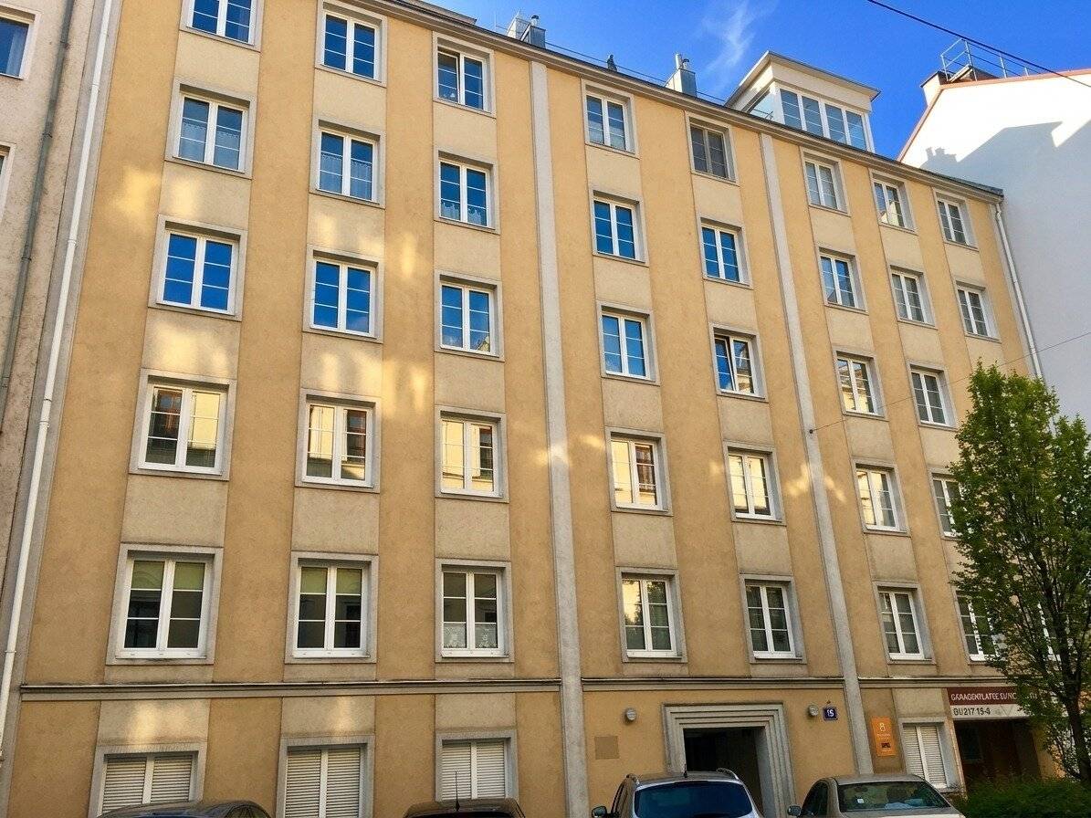 1030! Charming apartment with balcony near Arenbergpark! From October 2026!