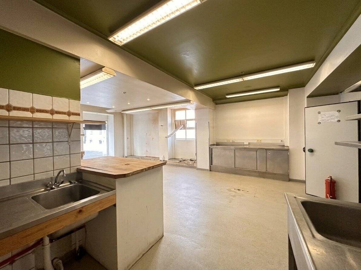 Attractive gastronomy premises - large kitchen in central location