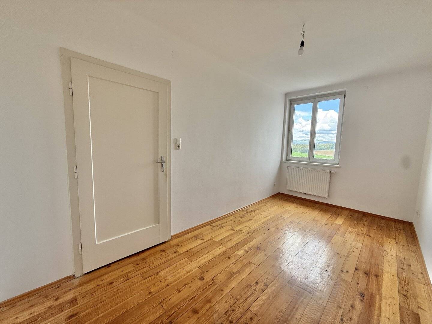 Bright 3-room apartment with balcony and parquet in 7400 Oberwart