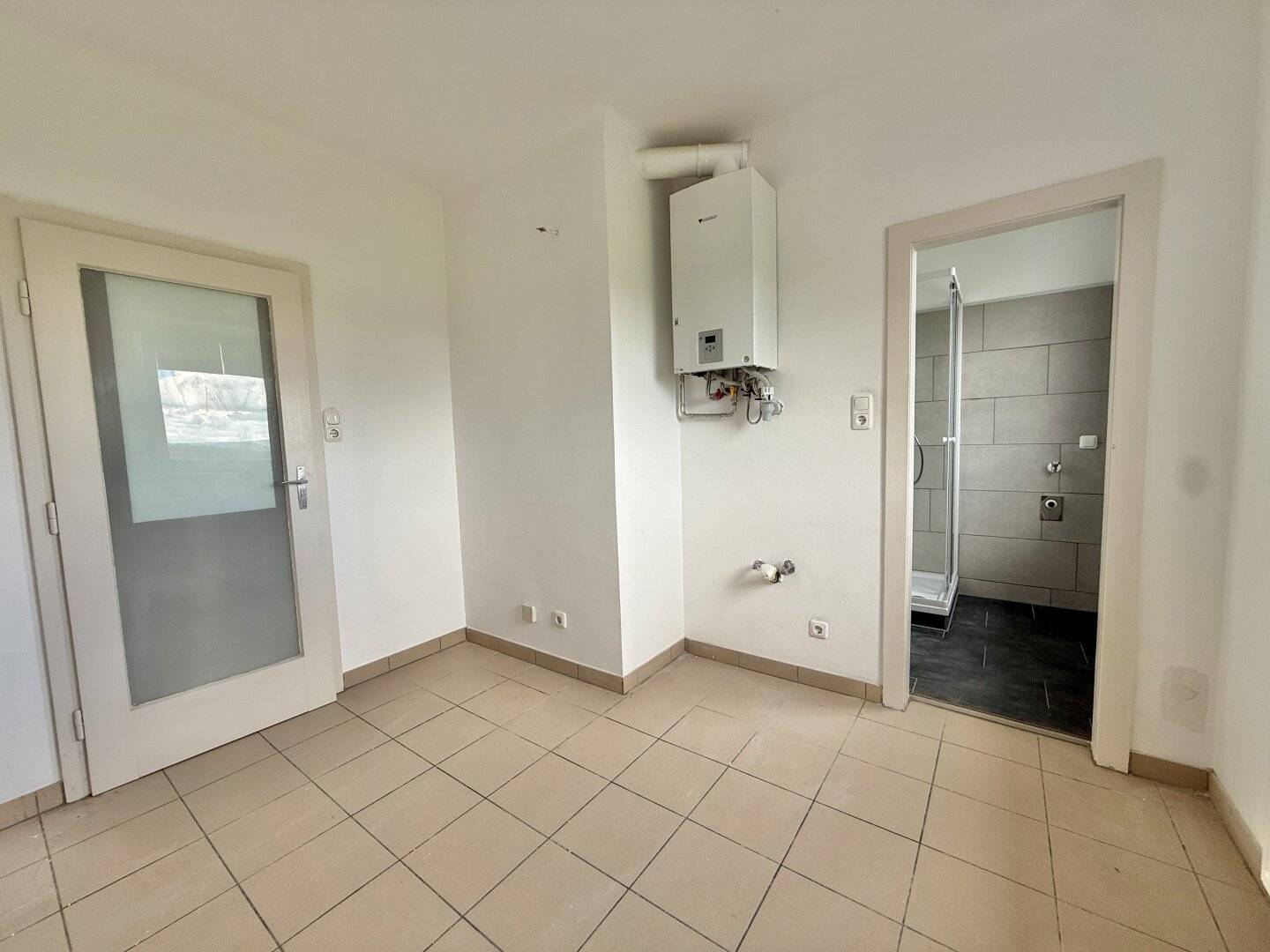 Bright 3-room apartment with balcony and parquet in 7400 Oberwart