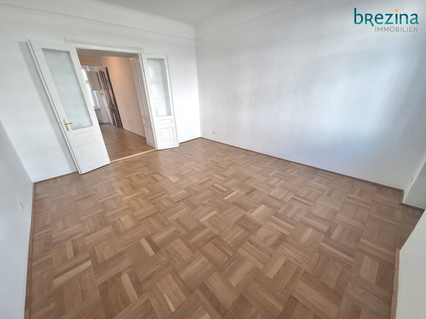 Great apartment for couples, flatshare or family 5 minutes on foot to Wien Mitte or Radetzkyplatz/Kolonitzplatz