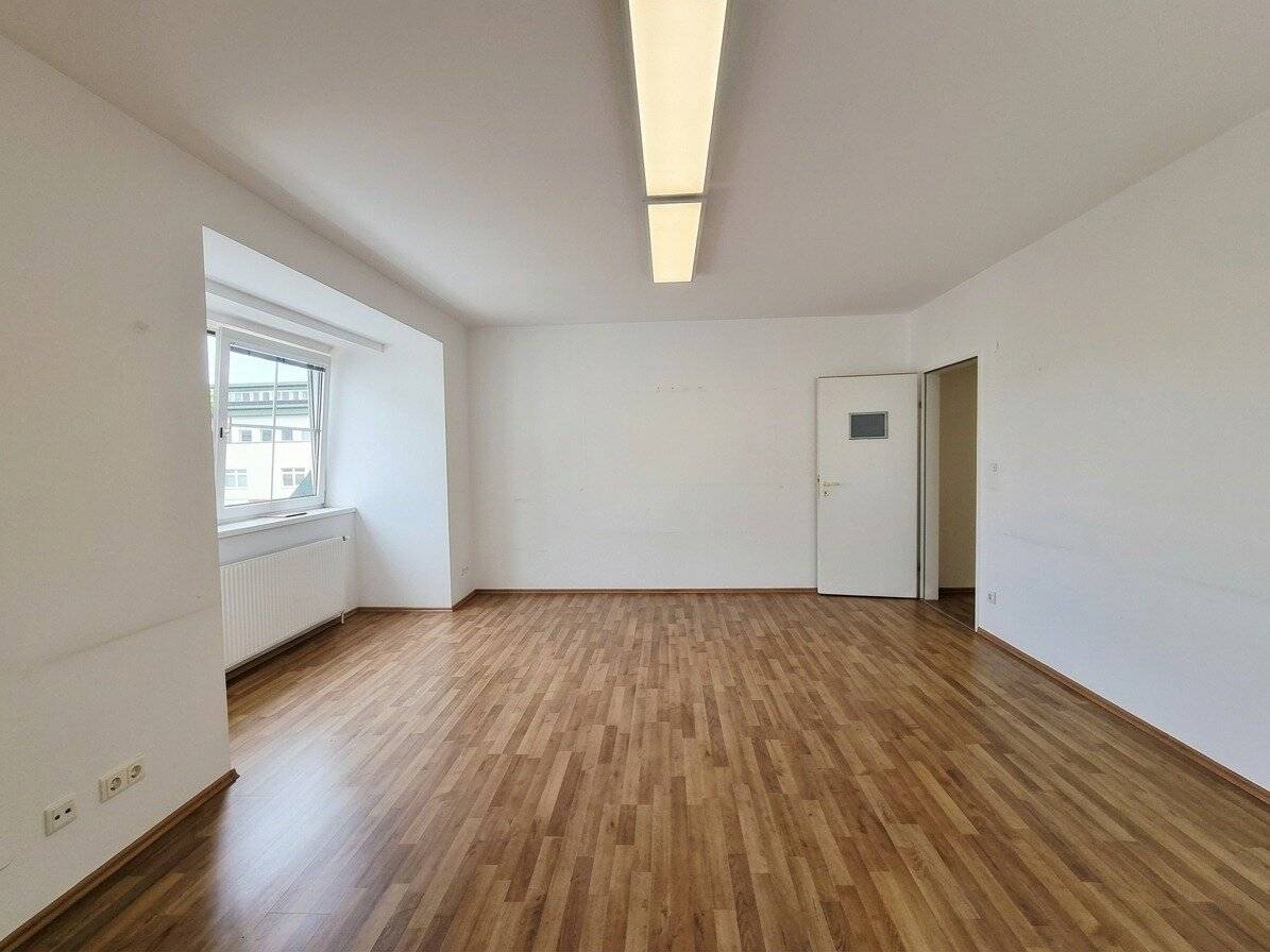 Central. Modern. Versatile. Office space with 109 m² in St. Pölten