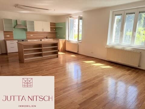 Lichtdurchflutete 3-Zimmerwohnung mit Balkon - 1100 Wien