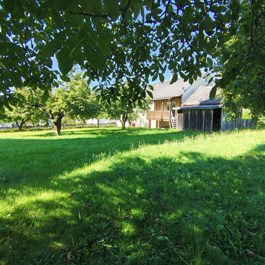 Haus mit Geschichte auf großem Grundstück im Herzen von Katsdorf – sonniger Garten &amp; viel Potenzial!