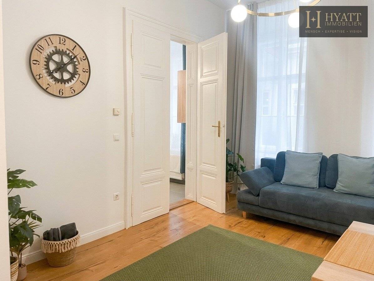 City investment with exceptional location quality, apartment package with 5 units opposite the 1st District