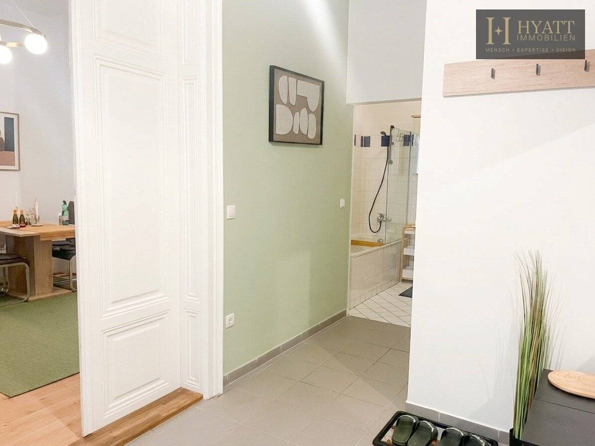 City investment with exceptional location quality, apartment package with 5 units opposite the 1st District