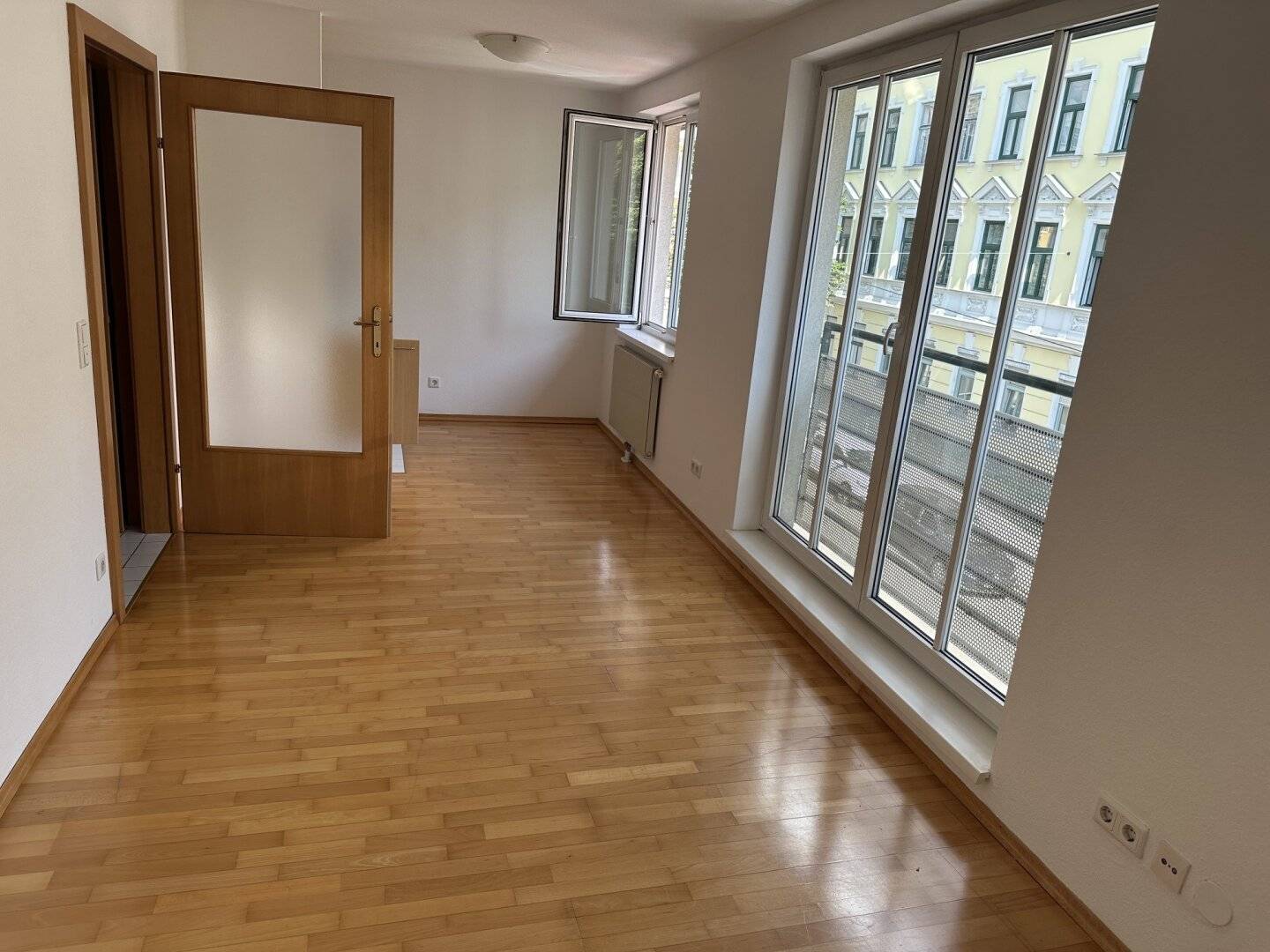 Top apartment at Gersthofer Platzl