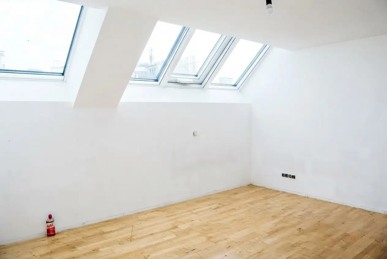 Attraktive Dachgeschosswohnung Nähe Augarten und Praterstern