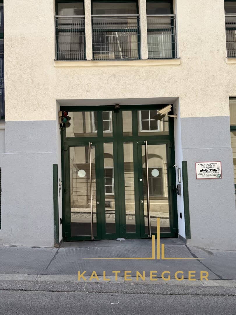 2 underground parking spaces in central city center location Kirchberggasse