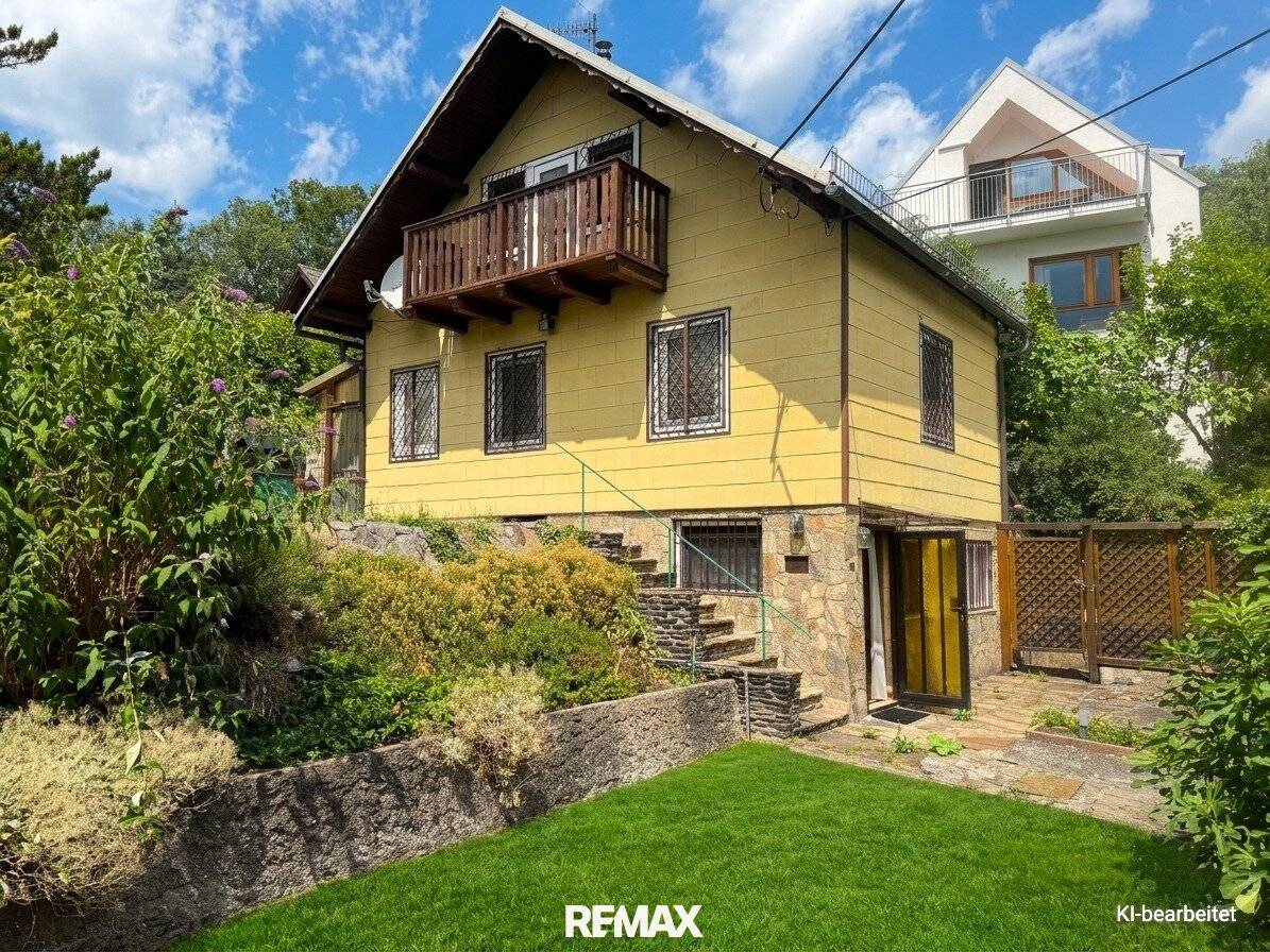 Panoramic view that delights - charming plot on the Schafberg