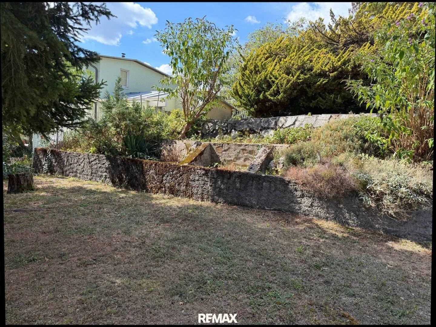 Panoramic view that delights - charming plot on the Schafberg