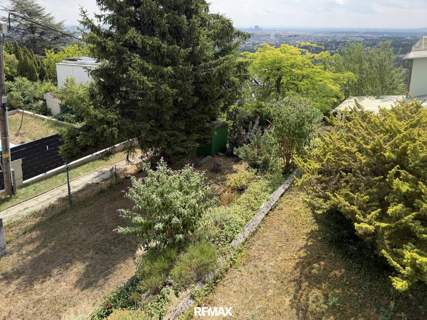 Panoramic view that delights - charming plot on the Schafberg