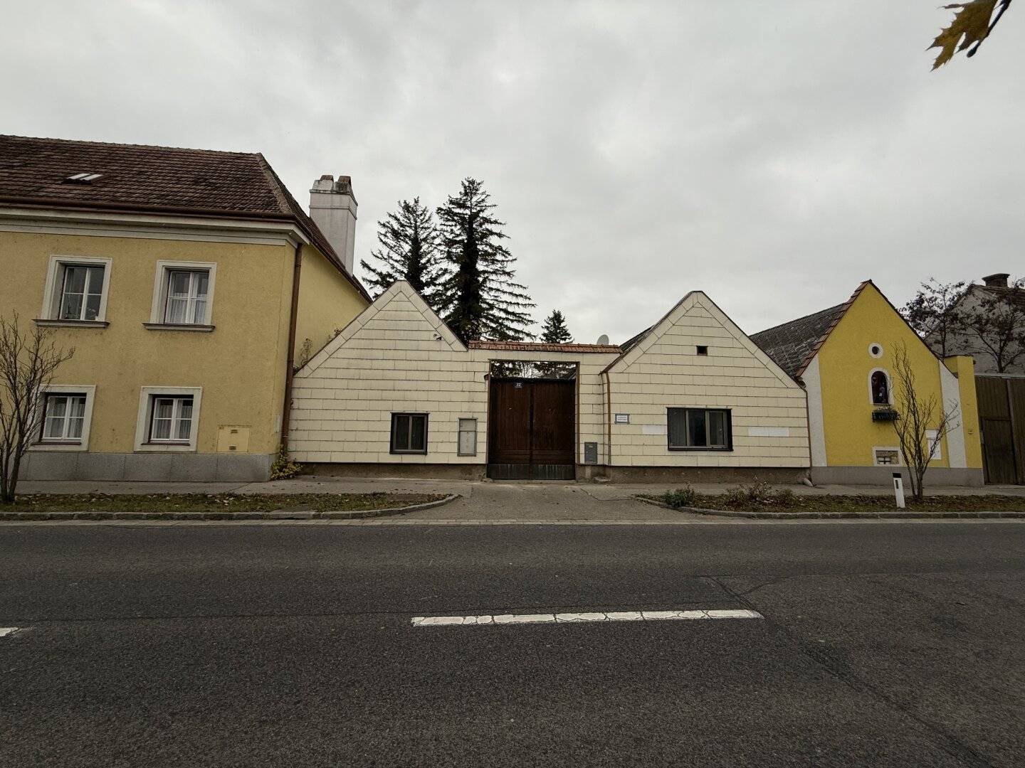 Bauträgergrundstück  - Genehmigtes Wohnbauvorhaben für 12 Wohneinheiten im Zentrum Münchendorfs