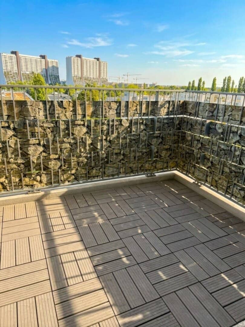 Modern rental apartment with balcony in Gregorygasse