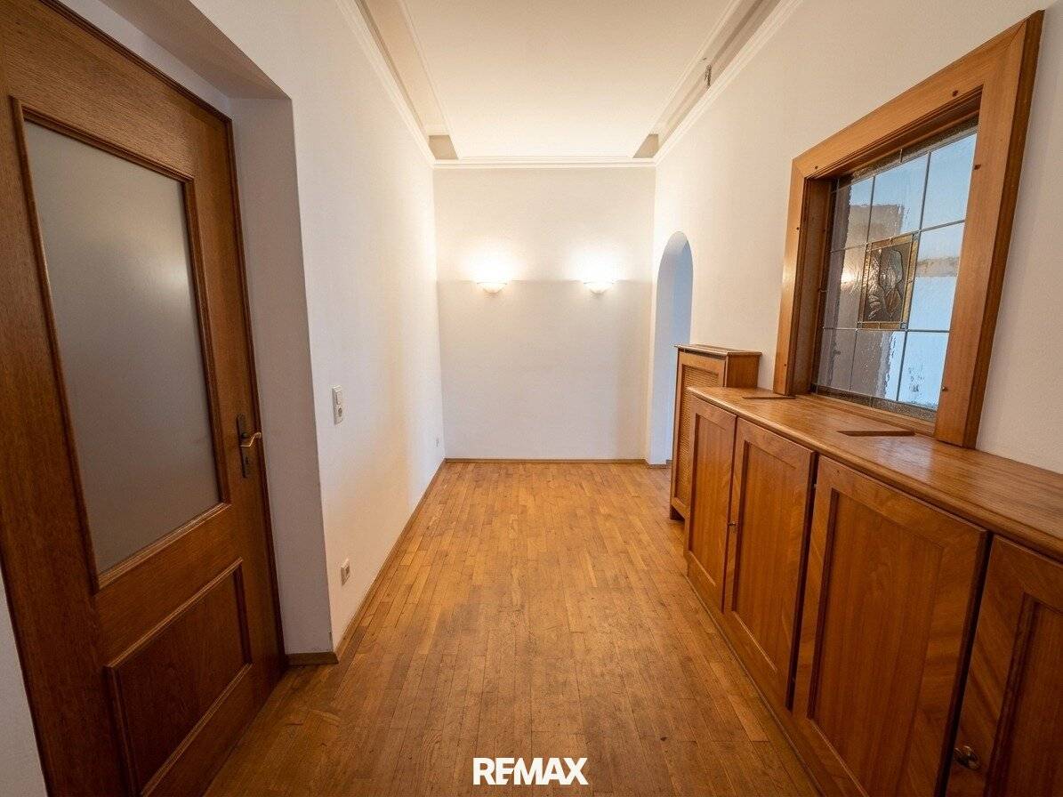 130 m² Living in the former castle